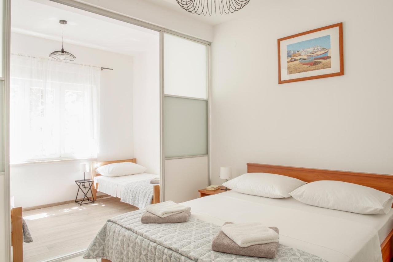 Apartmani Vudrag Traù Esterno foto